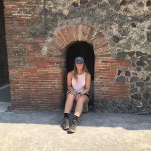 Meet your Posher, Lindsey